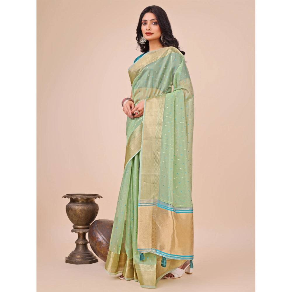 Green organza saree for women — pallu detail