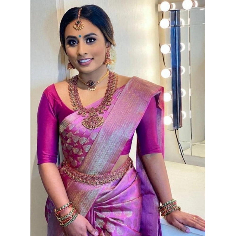 Pink lichi silk saree for women — pallu detail