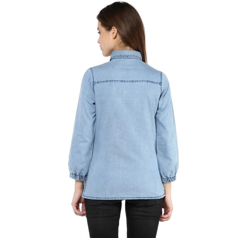 Blue denim shirt for women — detail view
