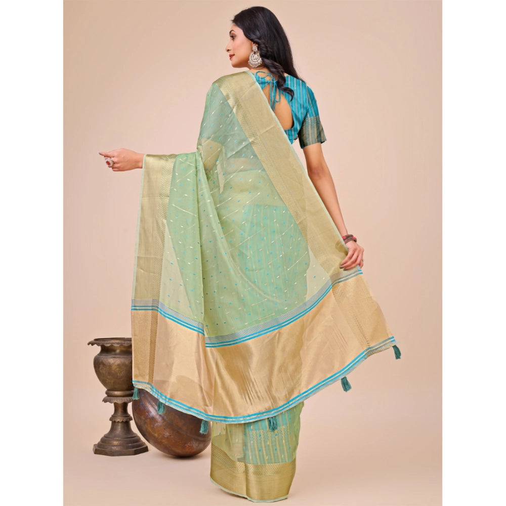 Green organza saree for women — pallu detail