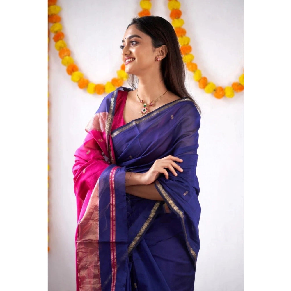 Blue cotton saree for women — pallu detail