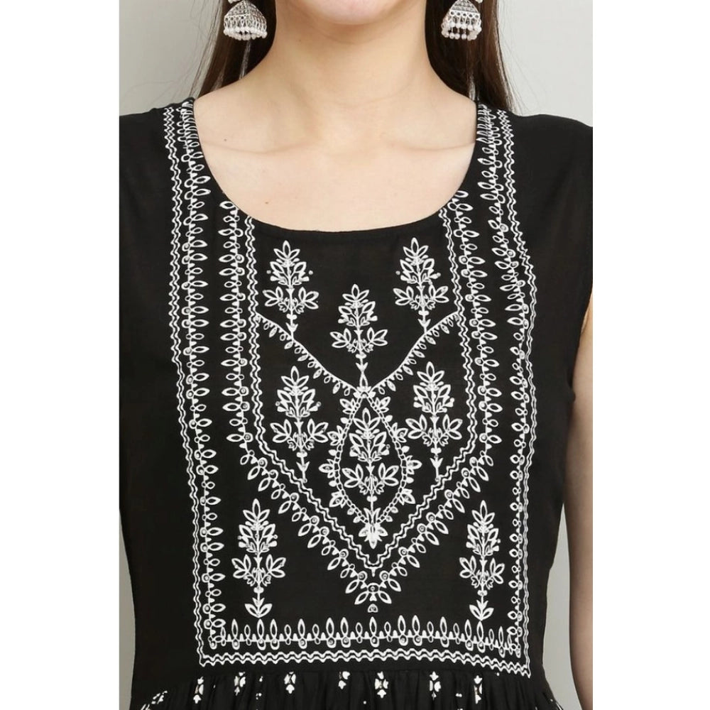 Black rayon kurti for women — side angle