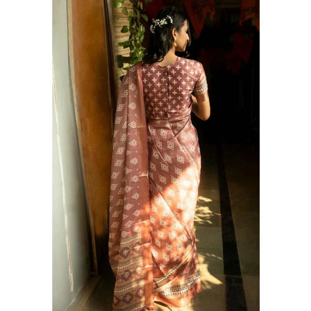 Maroon polyester saree for women — pallu detail